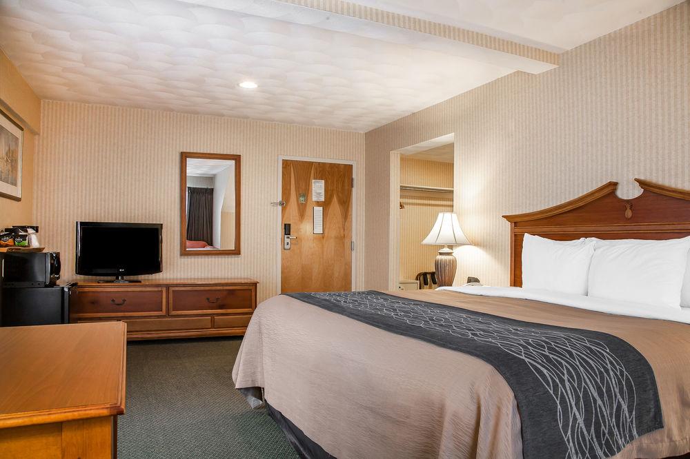 Comfort Inn At Newport Beach Middletown Extérieur photo