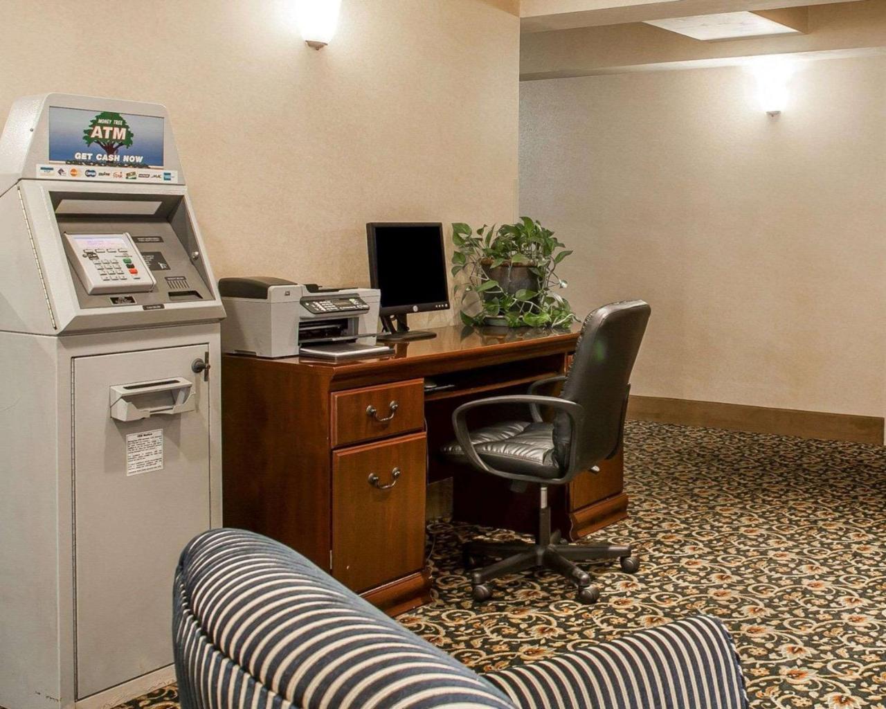 Comfort Inn At Newport Beach Middletown Extérieur photo