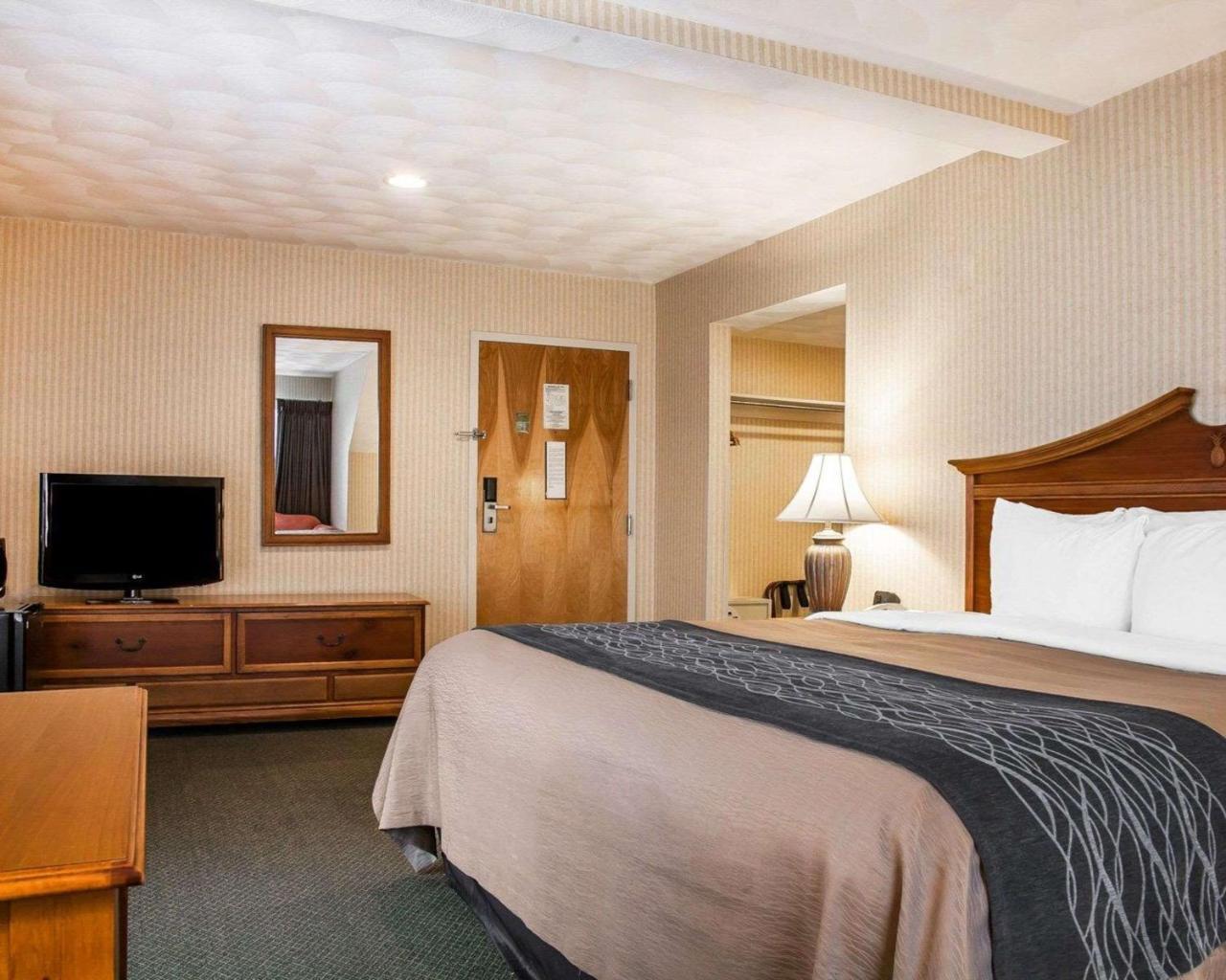 Comfort Inn At Newport Beach Middletown Extérieur photo