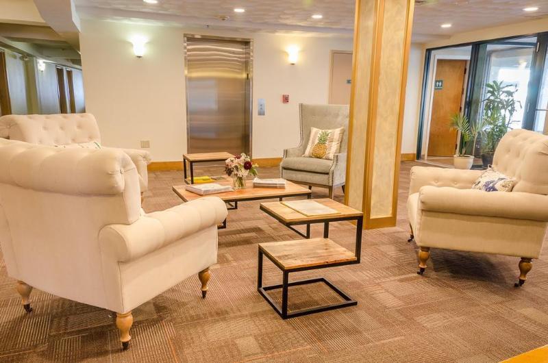 Comfort Inn At Newport Beach Middletown Extérieur photo