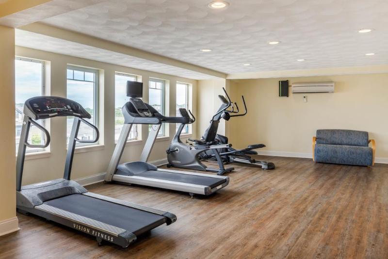 Comfort Inn At Newport Beach Middletown Extérieur photo